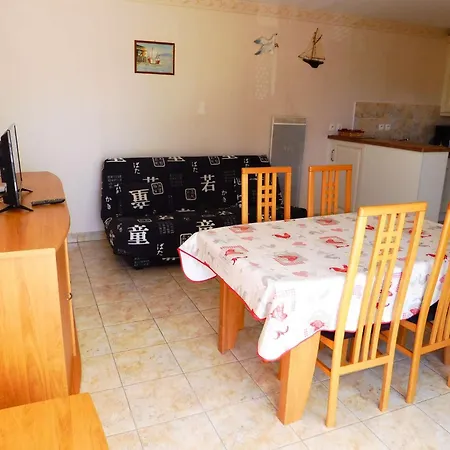 Helios - Marc Sur 2 Pieces Centre-ville Mae-6363 Apartman